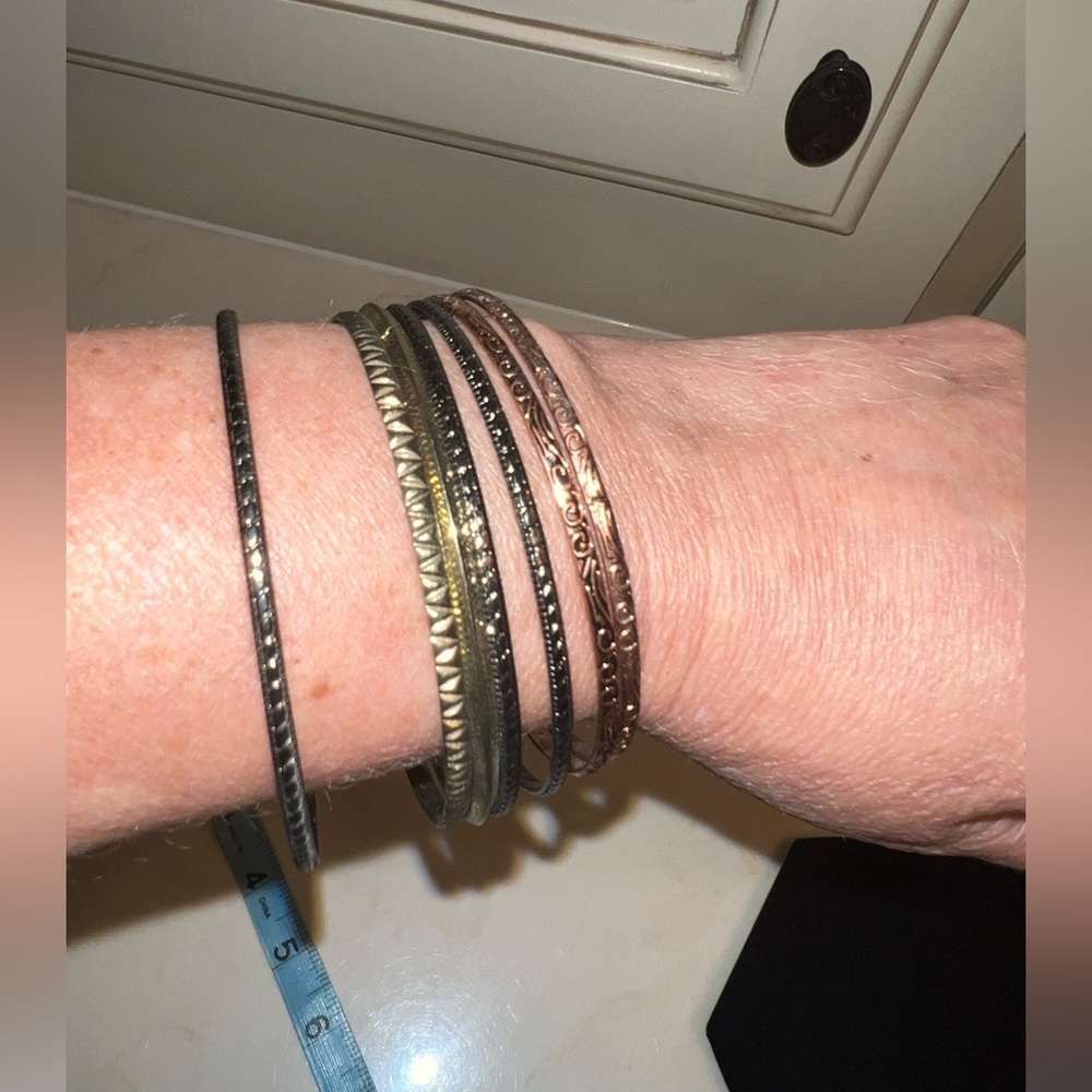 Bangle bracelets - 7 - Picture 2 of 5